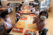 粘土あそび（たんぽぽ組）