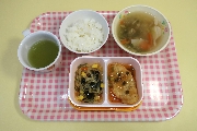１月３１日(金)３歳児からの給食(さくら１組)